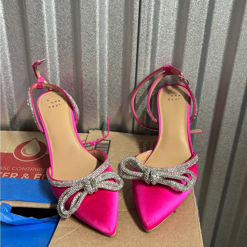 Pink Satin Women's Shoes with Rhinestone Bow